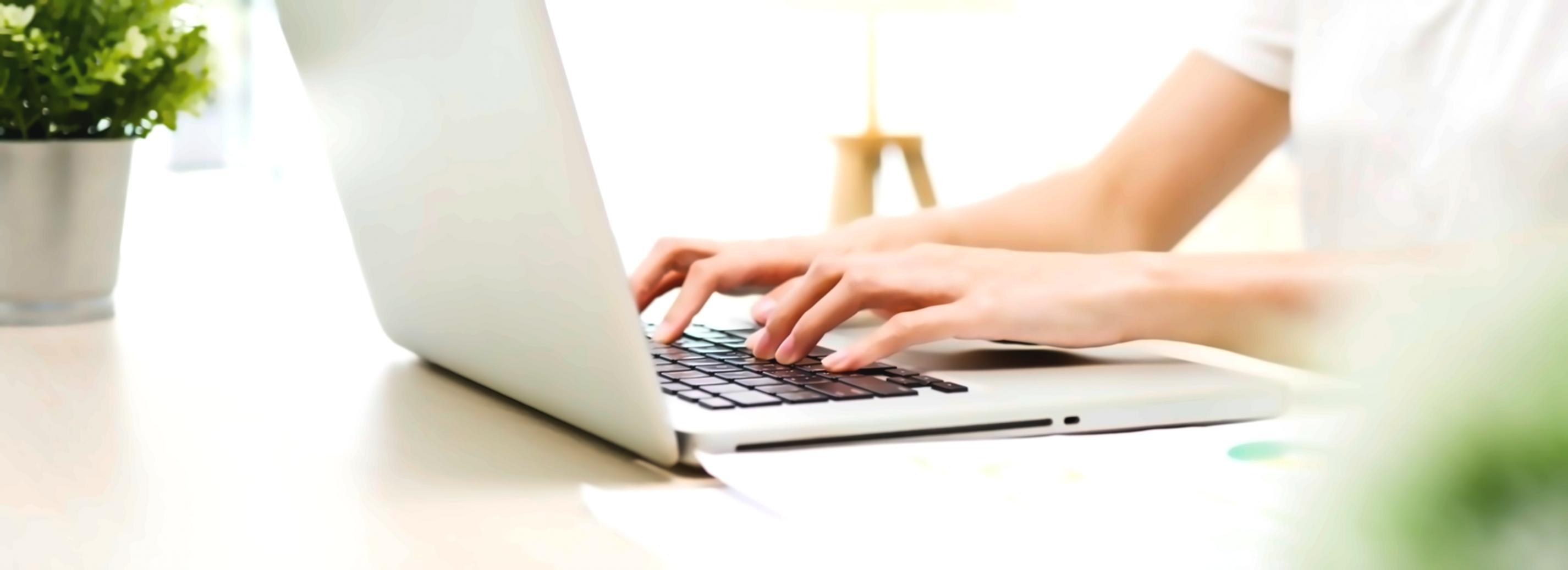 E-commerce search optimization training session